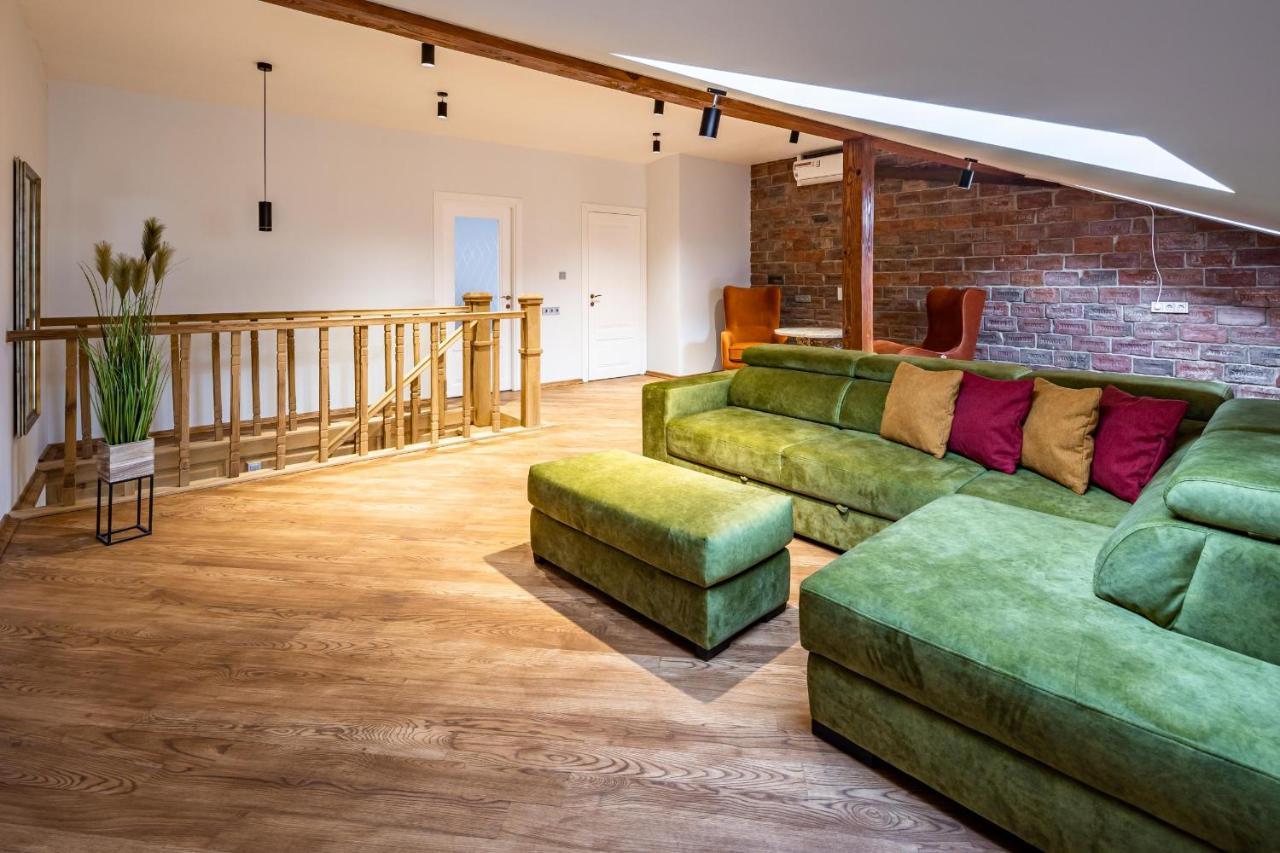 Romari Apartment Вірменська Львов Экстерьер фото