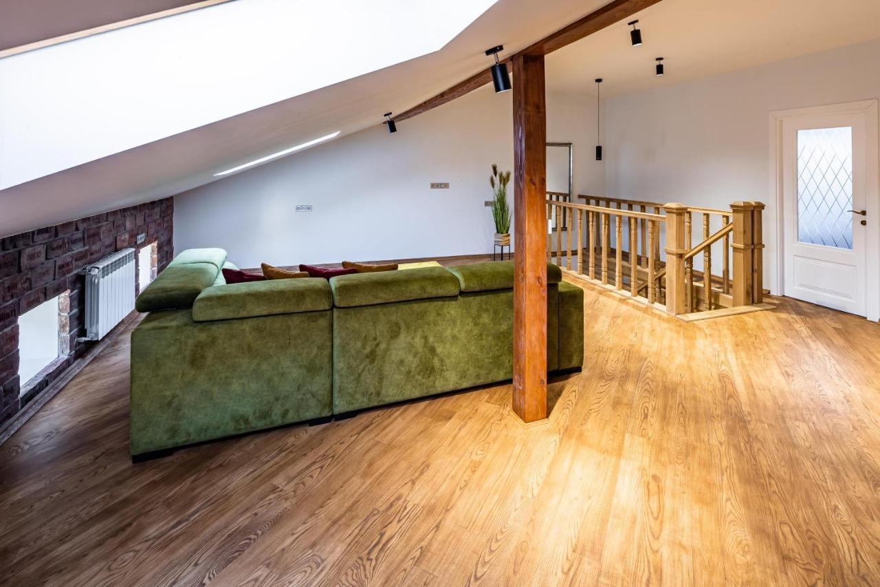 Romari Apartment Вірменська Львов Экстерьер фото