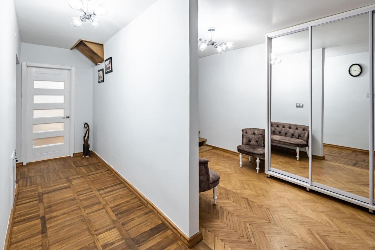 Romari Apartment Вірменська Львов Экстерьер фото