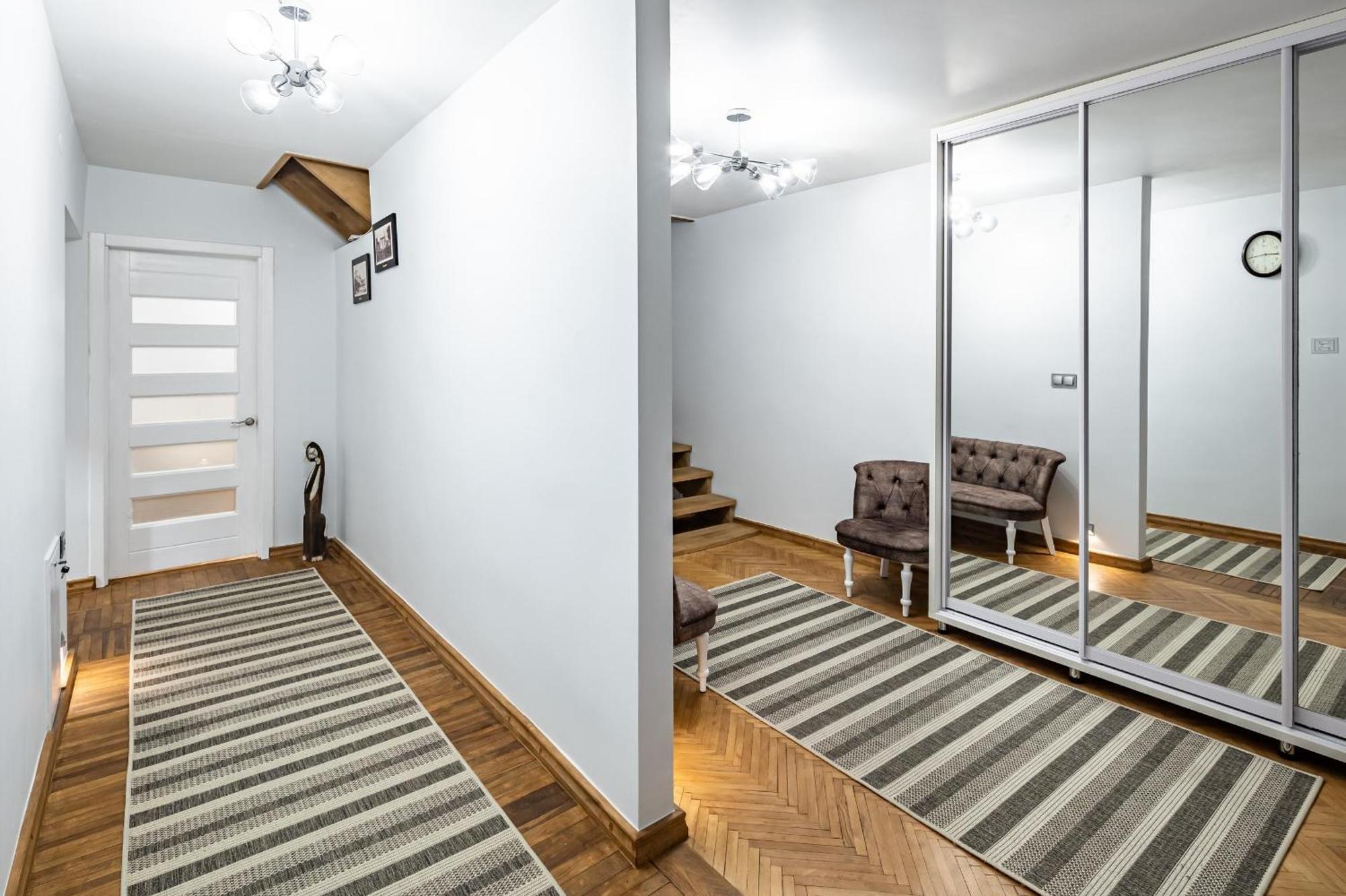 Romari Apartment Вірменська Львов Экстерьер фото