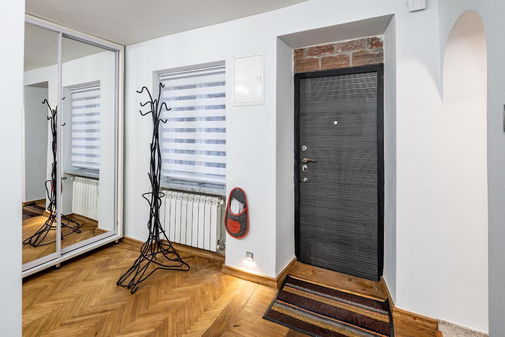 Romari Apartment Вірменська Львов Экстерьер фото